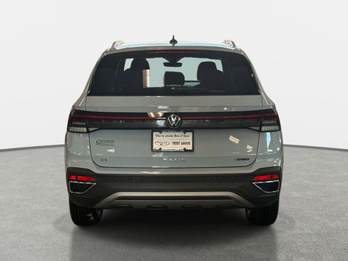New 2025 Volkswagen Taos SE image 6