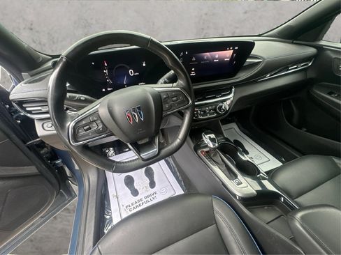 Used 2024 Buick Envista Sport Touring w/ Convenience I Package FWD image 31