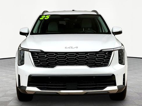 Used 2025 Kia Sorento S AWD/4WD image 2