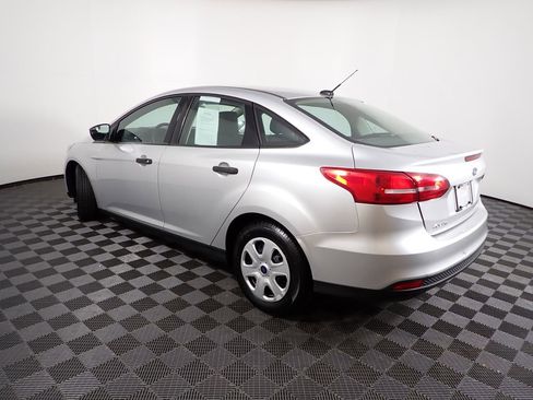 Used 2017 Ford Focus S FWD image 11