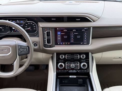 Used 2021 GMC Yukon XL Denali w/ Denali Premium Package RWD image 14