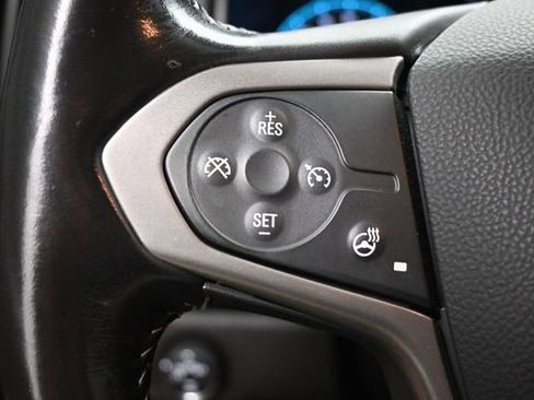 Used 2020 Chevrolet Colorado Z71 AWD/4WD image 10