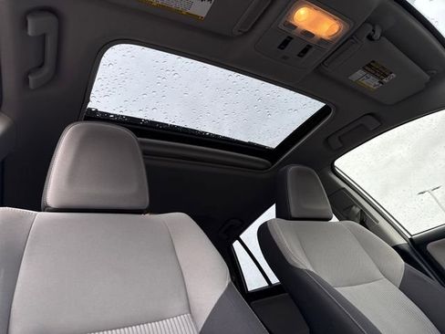 Used 2014 Toyota RAV4 XLE image 24