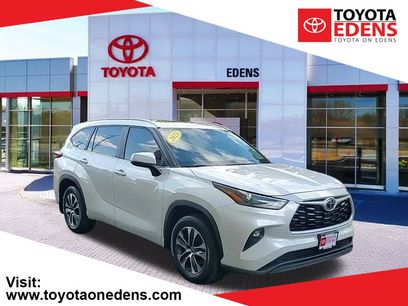 Used 2023 Toyota Highlander XLE