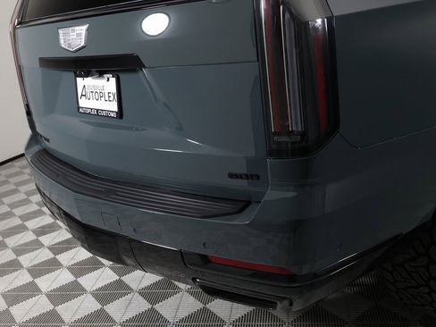 Used 2026 Cadillac Escalade Sport w/ LPO, ONYX Package image 62