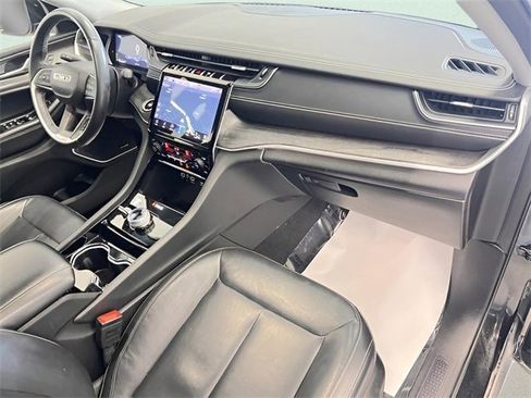 Used 2021 Jeep Grand Cherokee L Limited w/ MOPAR Finishing Package image 13