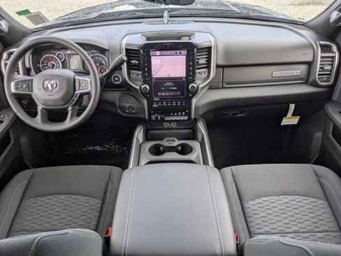 New 2026 RAM 2500 Big Horn AWD/4WD image 15
