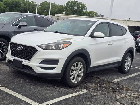Used 2020 Hyundai Tucson SE w/ Cargo Package FWD image 3