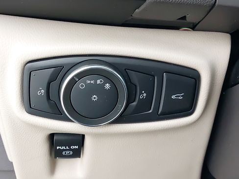 Used 2017 Lincoln MKX Select w/ Select Plus Package image 28