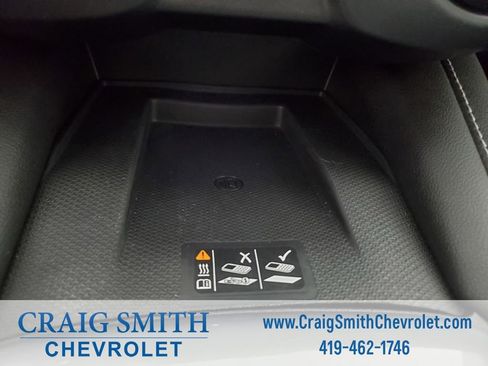 Used 2024 Chevrolet Blazer LT w/ Convenience Package image 32