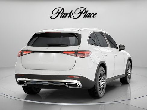 Used 2026 Mercedes-Benz GLC 300 image 19