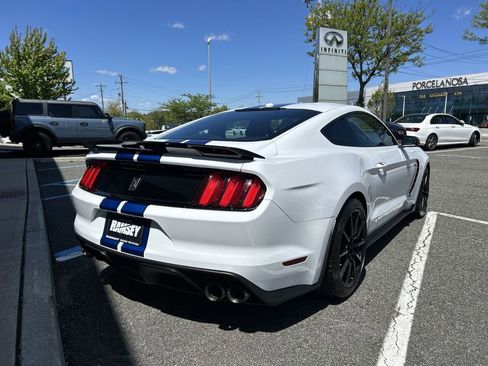 Used 2018 Ford Mustang Shelby GT350 w/ Convenience Package RWD image 7