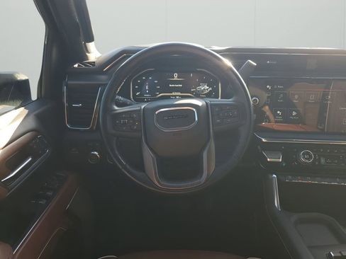 Used 2025 GMC Sierra 2500 Denali Ultimate w/ Max Trailering Package image 25