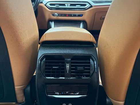 Used 2023 BMW 330i Sedan w/ M Sport Package image 13