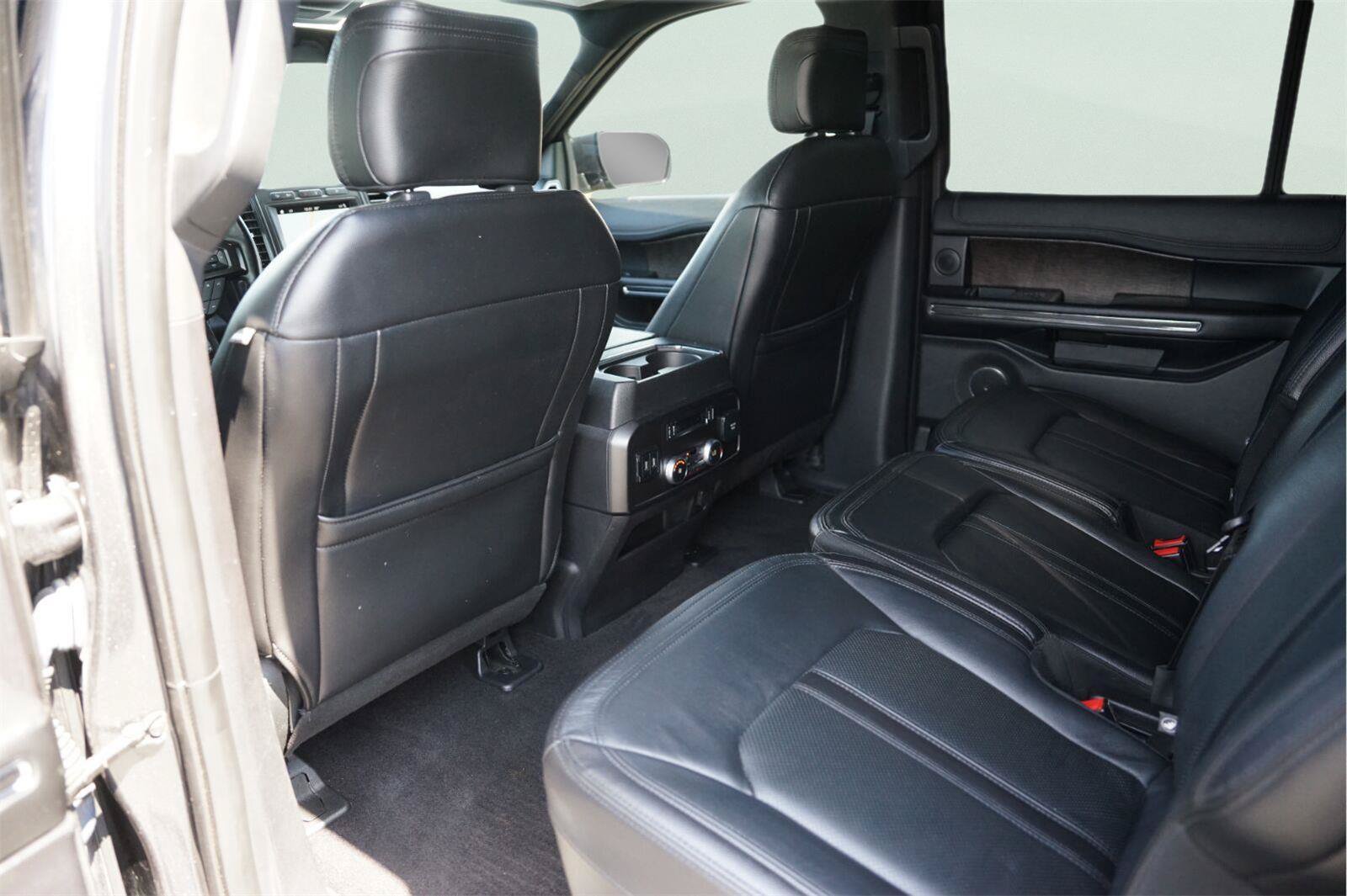Used 2019 Ford Expedition Max Limited w/ Equipment Group 301A AWD/4WD image 12