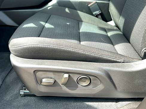 New 2026 GMC Canyon Elevation w/ Convenience Package RWD image 12