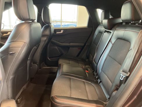 Used 2023 Ford Escape ST-Line Select AWD/4WD image 25