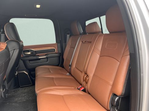 Used 2020 RAM 2500 Limited AWD/4WD image 14