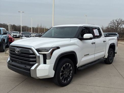 Used 2025 Toyota Tundra Limited image 1