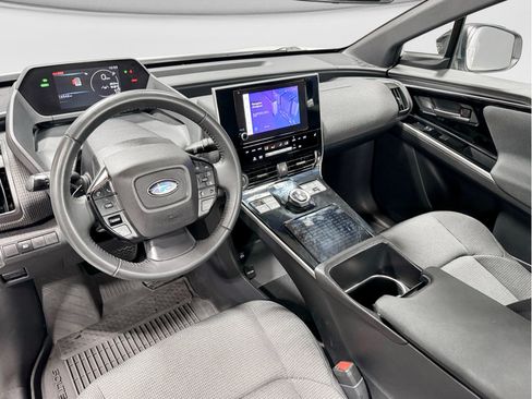 Used 2023 Subaru Solterra AWD image 18