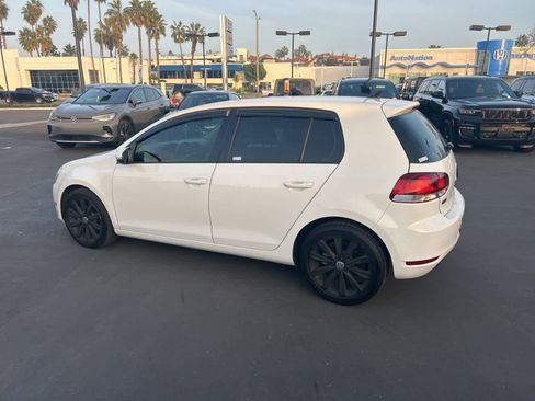 Used 2014 Volkswagen Golf TDI image 4