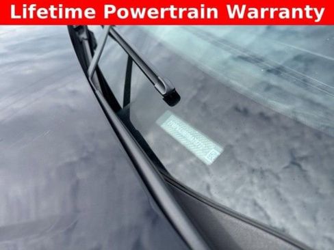 Used 2024 Ford Edge SEL image 10