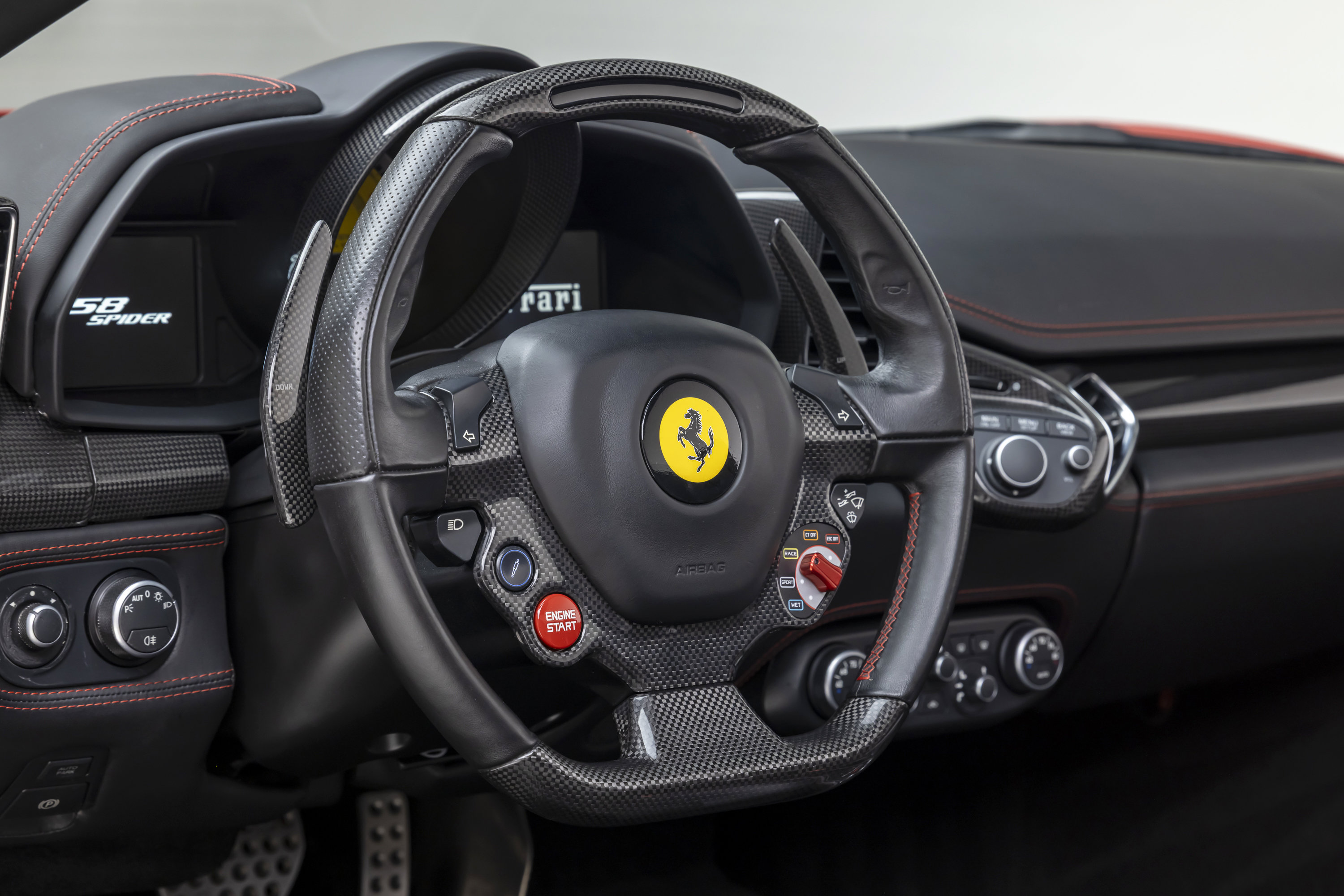 Certified 2013 Ferrari 458 Spider RWD image 80