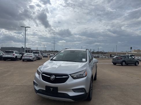 Used 2022 Buick Encore Preferred image 5