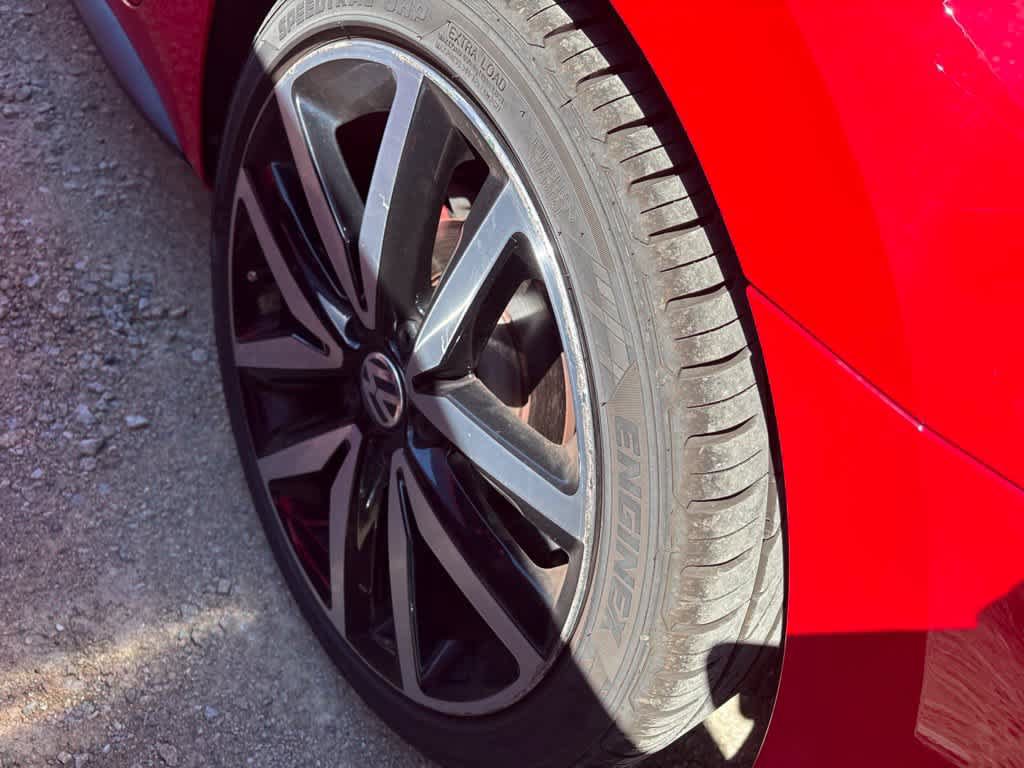 Used 2013 Volkswagen Jetta GLI Autobahn FWD image 9