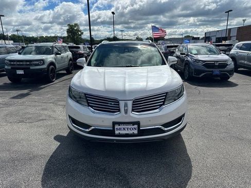 Used 2016 Lincoln MKX Reserve w/ Luxury Package AWD/4WD image 2