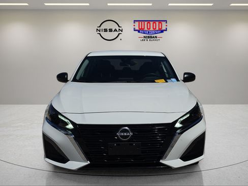 Certified 2025 Nissan Altima 2.5 S FWD image 6