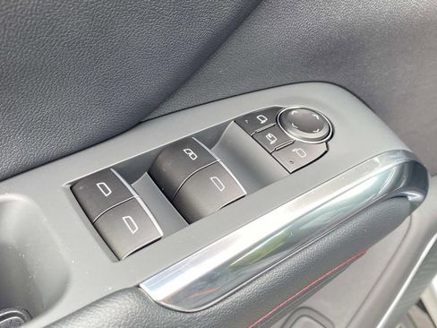 New 2026 Chevrolet Traverse RS image 17