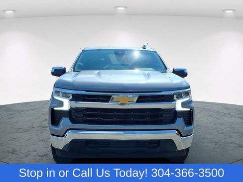 Used 2024 Chevrolet Silverado 1500 LT AWD/4WD image 3