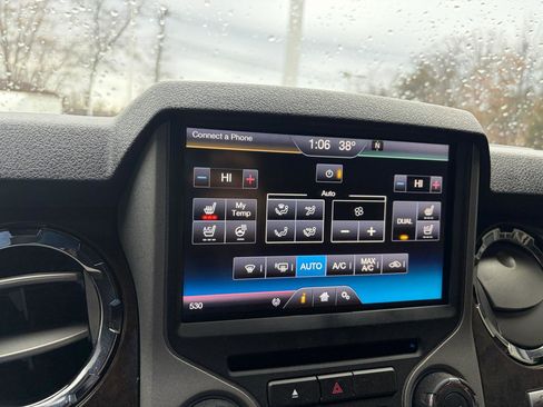 Used 2016 Ford F350 Platinum image 42