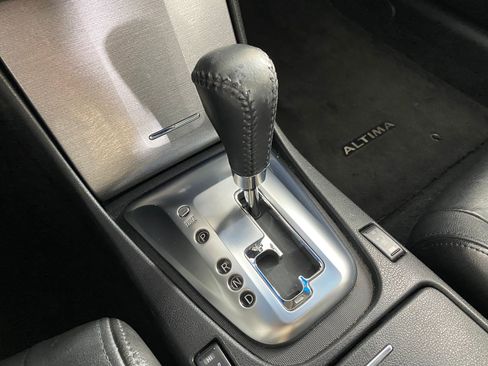 Used 2010 Nissan Altima 2.5 SL w/ SL Pkg image 19