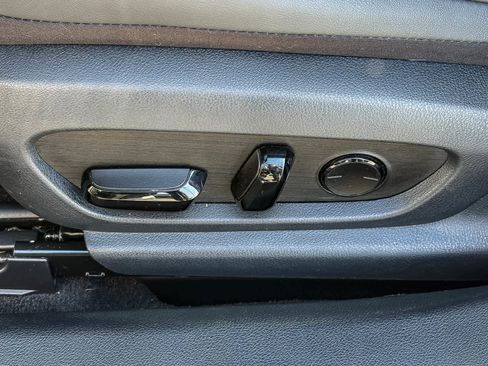 Used 2024 Lexus ES 300h F Sport w/ Accessory Package (Z1) image 21