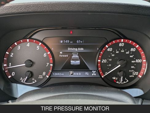 Used 2024 Nissan Frontier PRO-4X w/ Off-Road Protection Package image 23