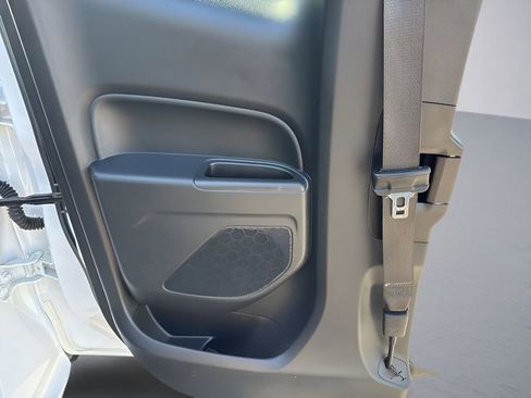 Used 2022 Chevrolet Colorado LT w/ Fleet Safety Package RWD image 28