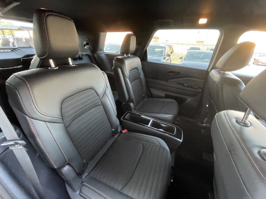 Used 2024 Nissan Pathfinder Rock Creek AWD/4WD image 20