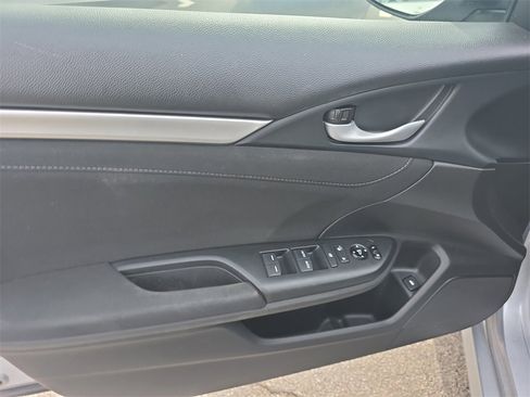 Used 2016 Honda Civic EX-T image 15