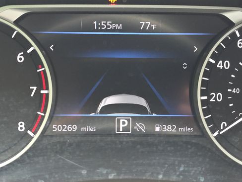 Used 2025 Nissan Sentra SV FWD image 7