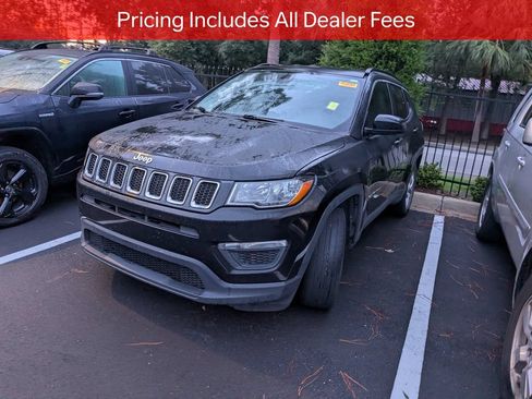 Used 2019 Jeep Compass Sport FWD image 3