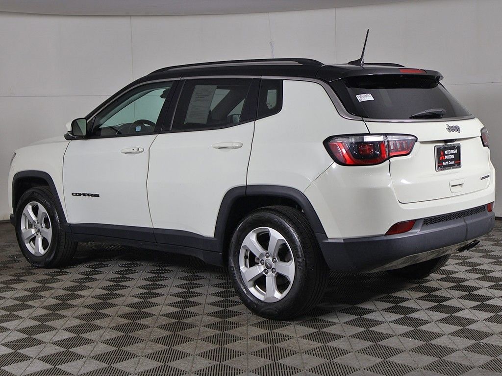Used 2020 Jeep Compass Limited w/ Premium Lighting Group AWD/4WD image 7