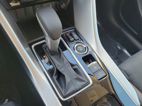 New 2026 Mitsubishi Eclipse Cross SE image 32