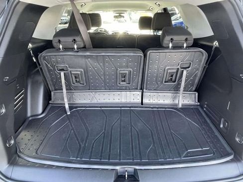 Used 2021 Chevrolet Traverse LS w/ LPO, Floor Liner Package image 10