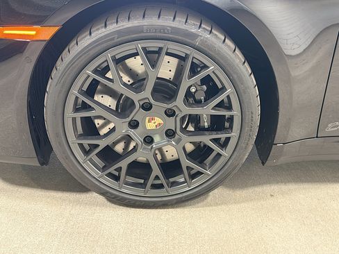 Certified 2026 Porsche 911 Carrera GTS RWD image 37