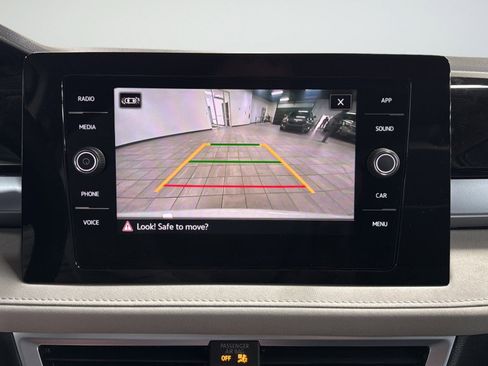 New 2026 Volkswagen Taos SE AWD/4WD image 26