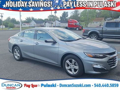 Used 2024 Chevrolet Malibu LT FWD image 1