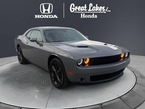 Used 2023 Dodge Challenger SXT w/ Blacktop Package AWD/4WD image 1
