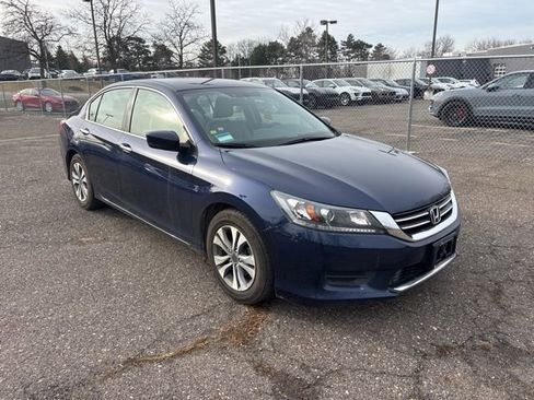 Used 2015 Honda Accord LX image 3